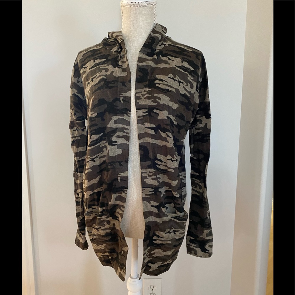 Sanctuary Camo Open Front Long Sleeve Hooded Cardigan Sweater Size Small